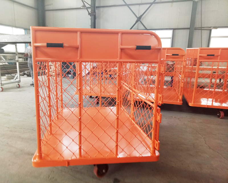 對開門周轉(zhuǎn)車